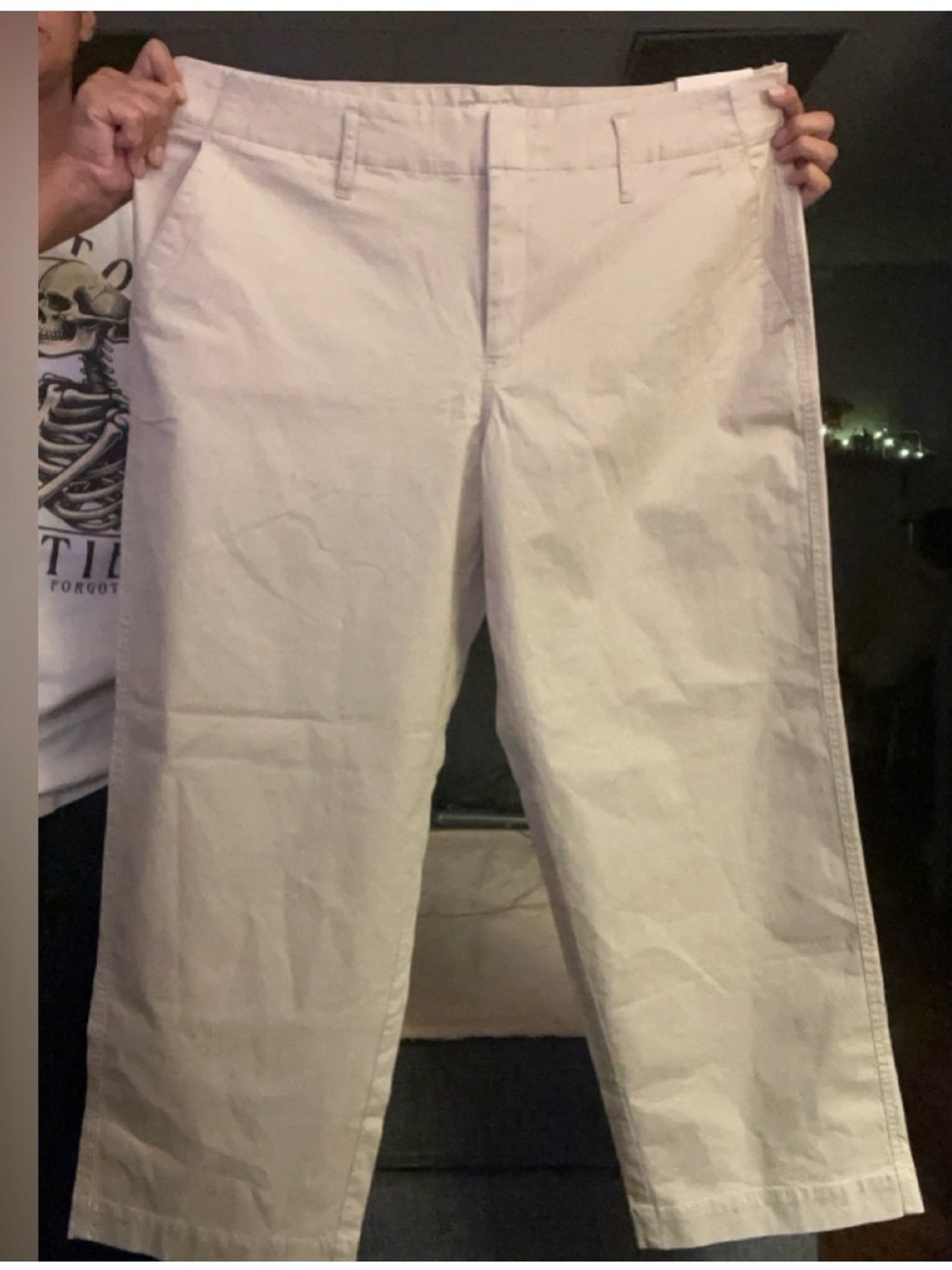 Woman’s Khaki straight leg pants